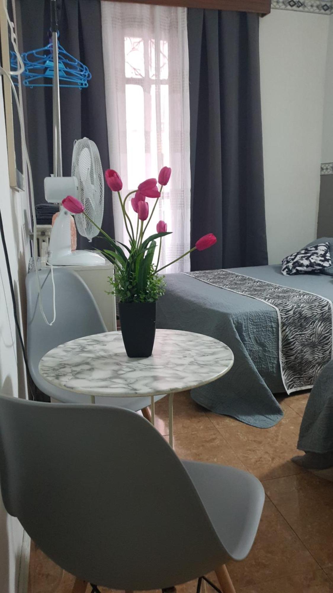 מדריד Hostal Diaz חדר תמונה